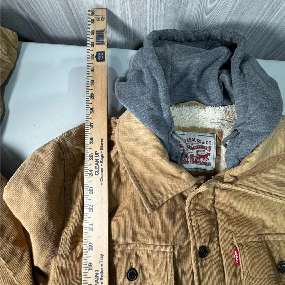 Levi's Corduroy Sherpa Lined Trucker Jacket Tan Sweat Shirt‎ Hood Sz Medium Mens
